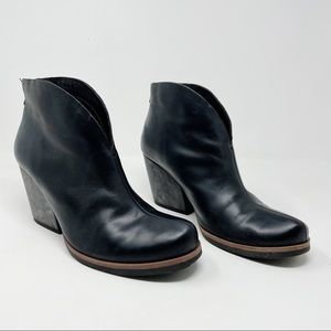 Korks Kork Ease Shamira Black Leather Block Heel Ankle Booties Boots womens 8.5
